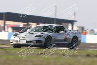 media/Jan-18-2026-CalClub SCCA (Sun) [[8bc6468723]]/Group 5 Race/Turn 1/